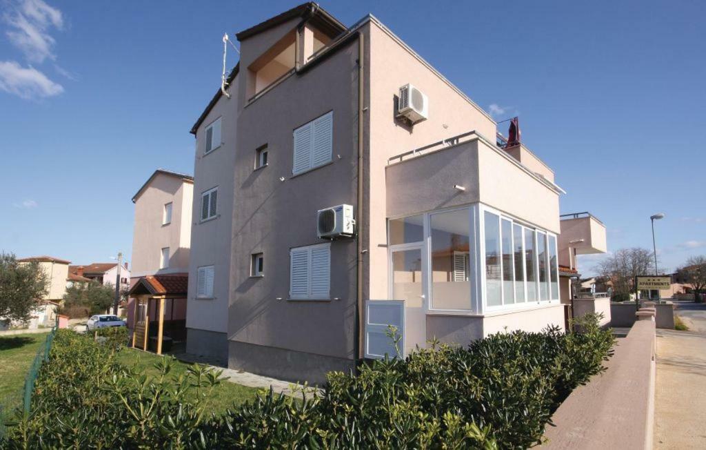 Apartman Nina Fažana Eksteriør billede